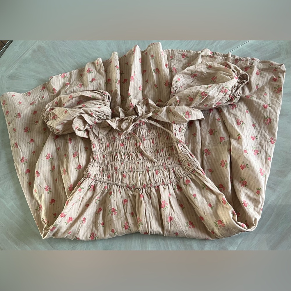 NWT Cream dress with flowers